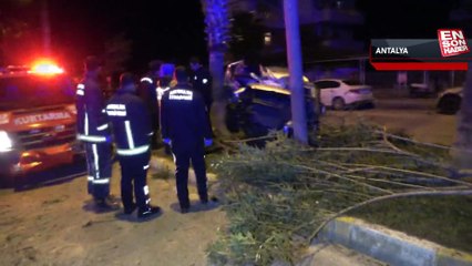 Antalya'da alkollü yola çıkan ehliyetsiz sürücü kaza yaptı