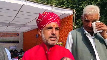 वेटरनरी डॉक्टर्स को गो संरक्षकों का समर्थन, महंत दिनेश गिरी बोले, हम डॉक्टर्स के साथ