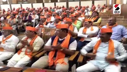 સી.આર.પાટીલની અધ્યક્ષતામાં બેઠક યોજાઈ