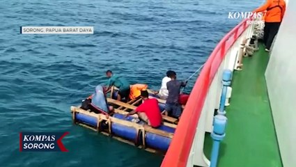 Скачать видео: Pencarian Hari Kedua Satu Abk Kapal Tenggelam Masih Nihil