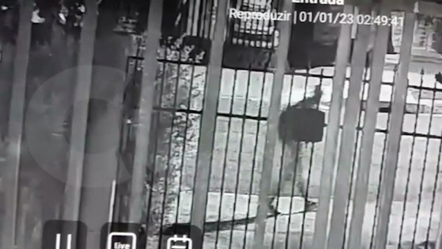 Ladrões arrombam loja de roupas no Universitário e deixam grande prejuízo