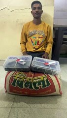 गांजे के साथ एक गिरफ्तार