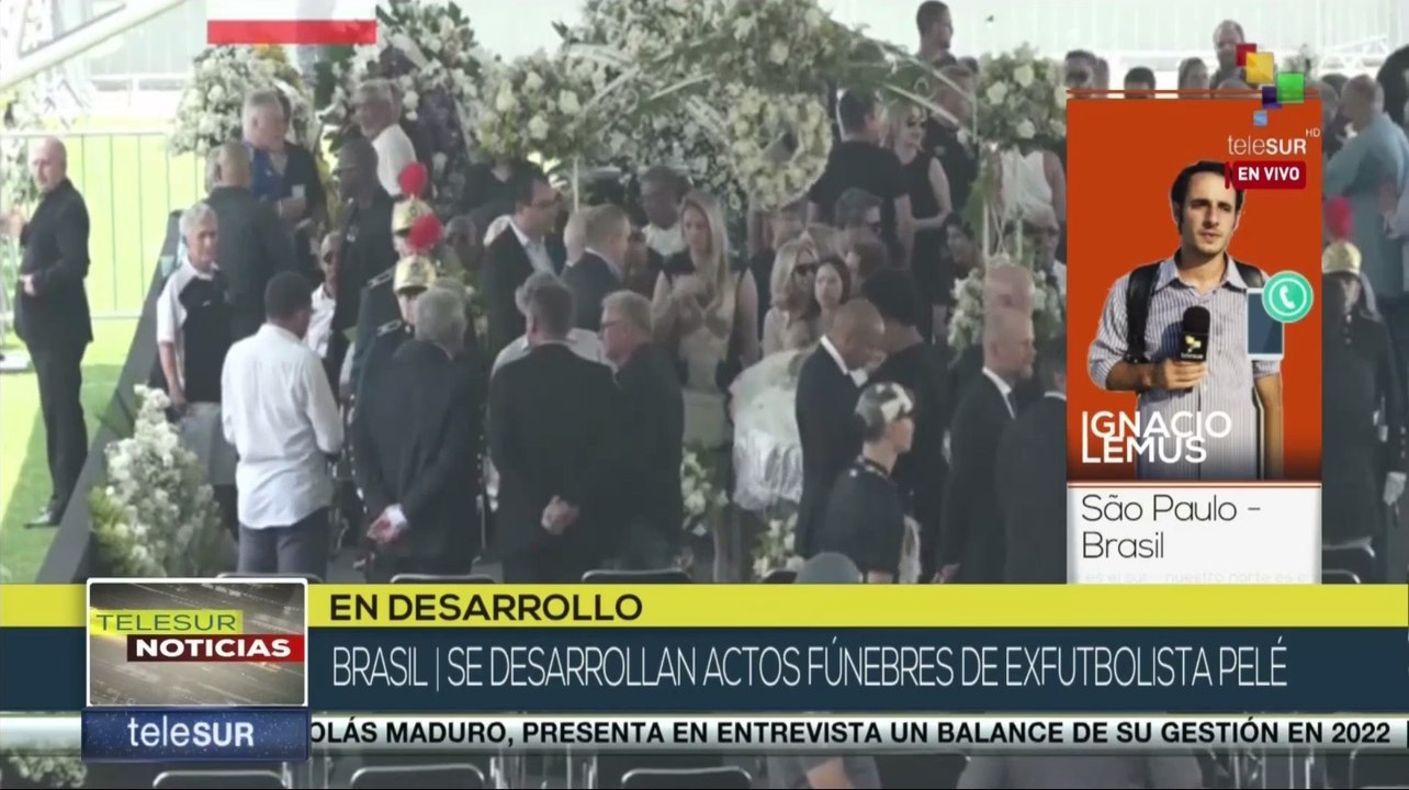 Se desarrollan actos fúnebres del ex futbolista Pelé en el estadio del Club Santos
