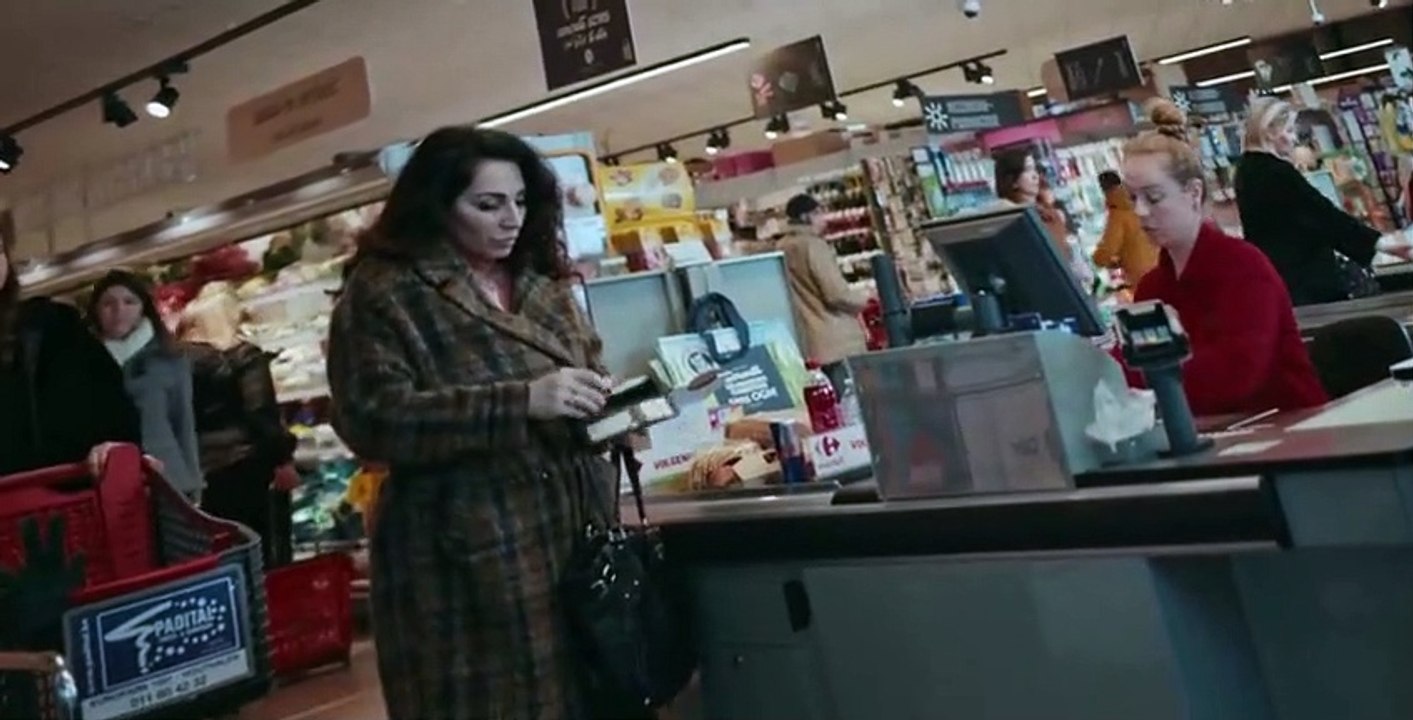 Undercover S03 E08
