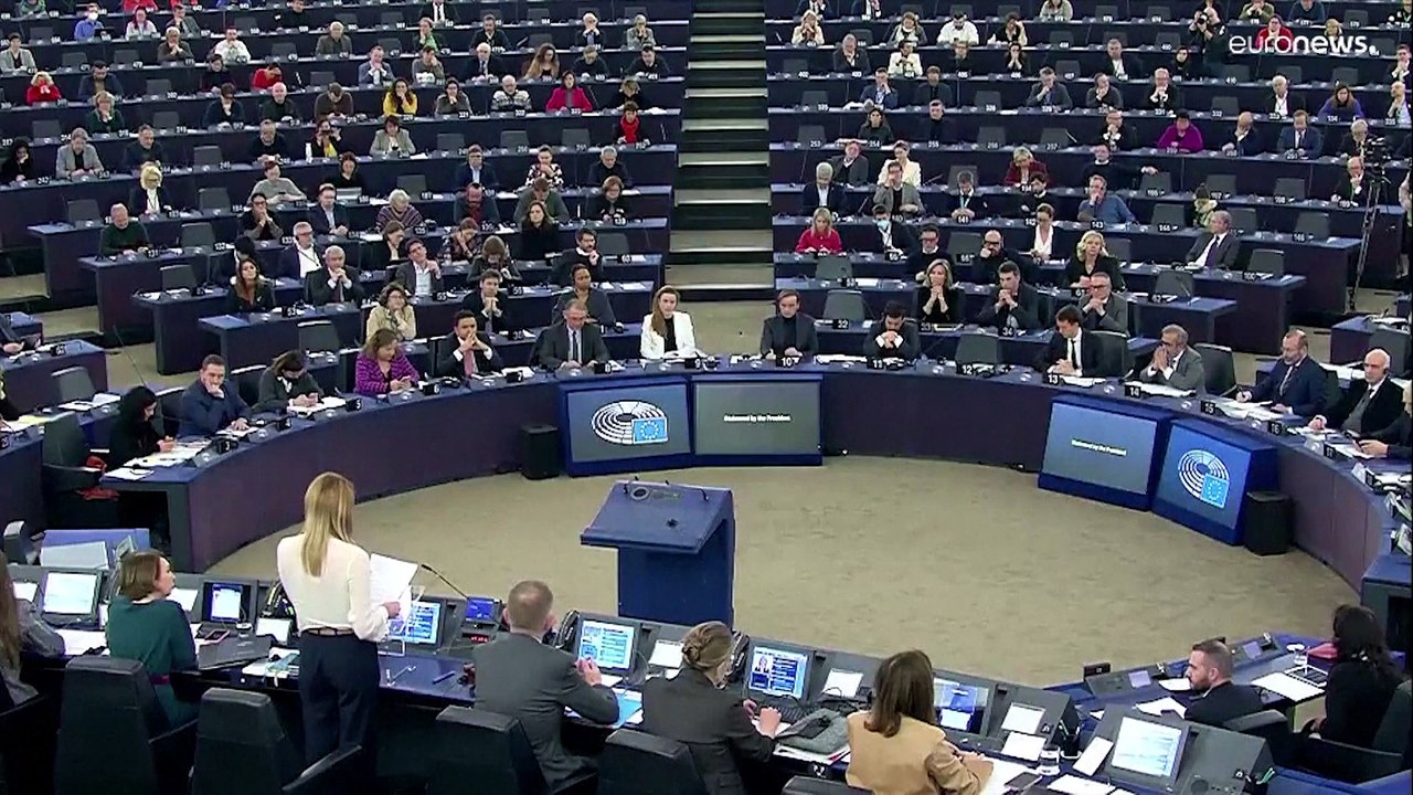 "Qatargate"-Skandal: Zwei weitere EU-Abgeordnete sollen Immunität verlieren