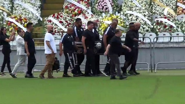 Comenzó el velorio de Pelé en el estadio del Santos