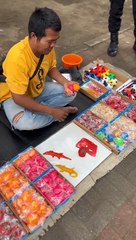 Des policiers hypnotisés par un vendeur de rue