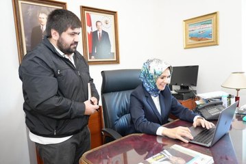 Türkiye'nin Berlin Büyükelçisi Ahmet Başar Şen, AA'nın "Yılın Fotoğrafları" oylamasına katıldı