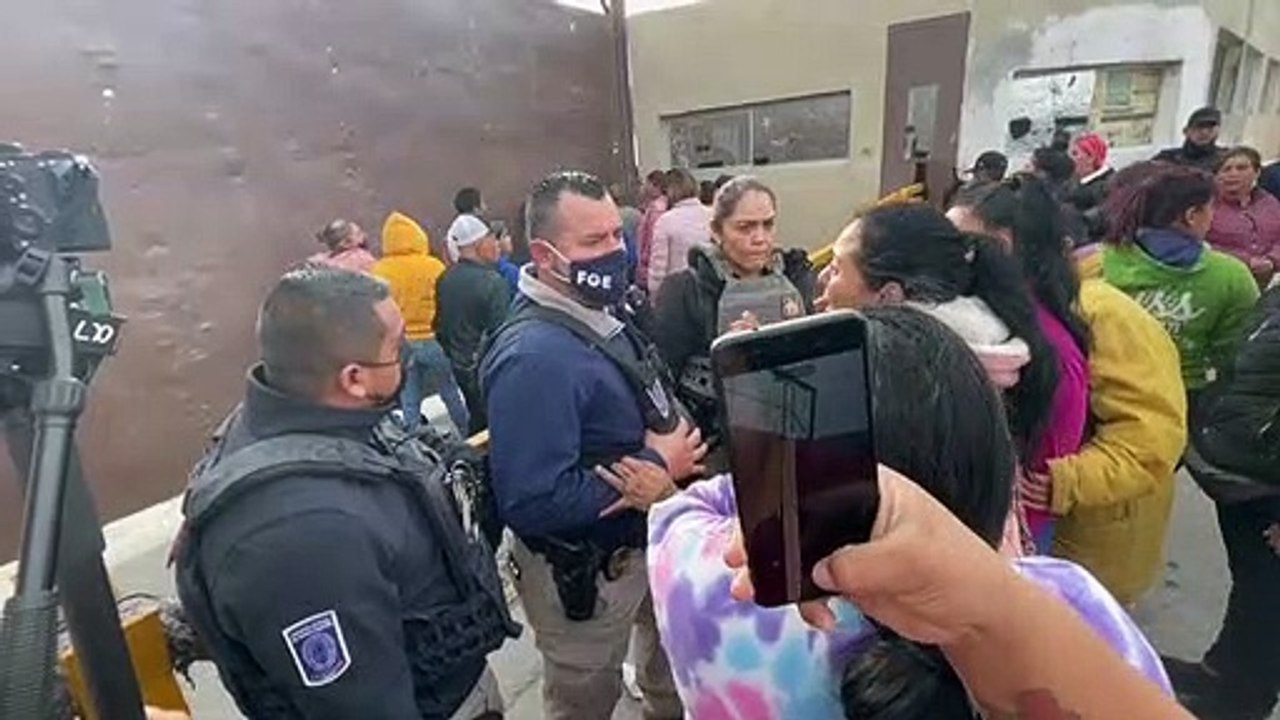 Ataque armado contra cárcel de México deja una veintena de muertos y 25 fugados