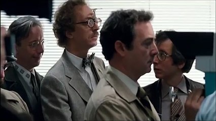 Simon Bande-annonce (EN)