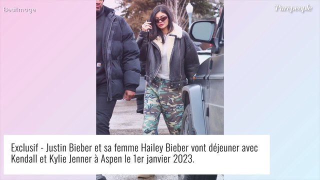 Kylie Jenner en combi transparente et très décolletée : son incroyable look de réveillon fait grimper la température
