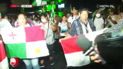 “¡Santa Cruz no está sola!”, llega caravana de Montero en quinta noche de represión policial