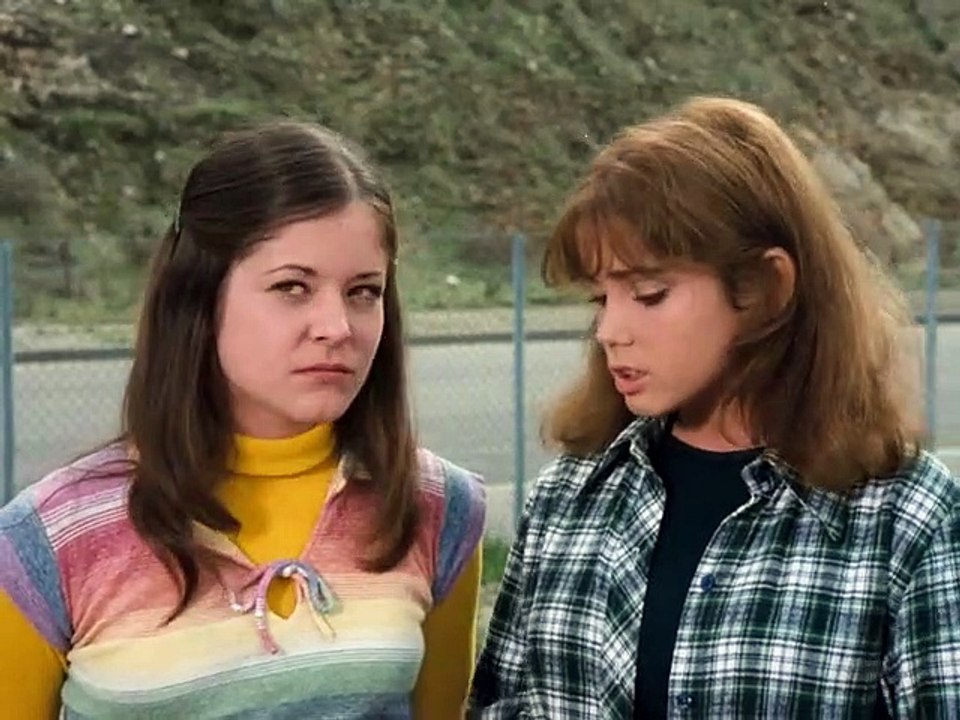 CHiPs S01E17-Die Tramperinnen