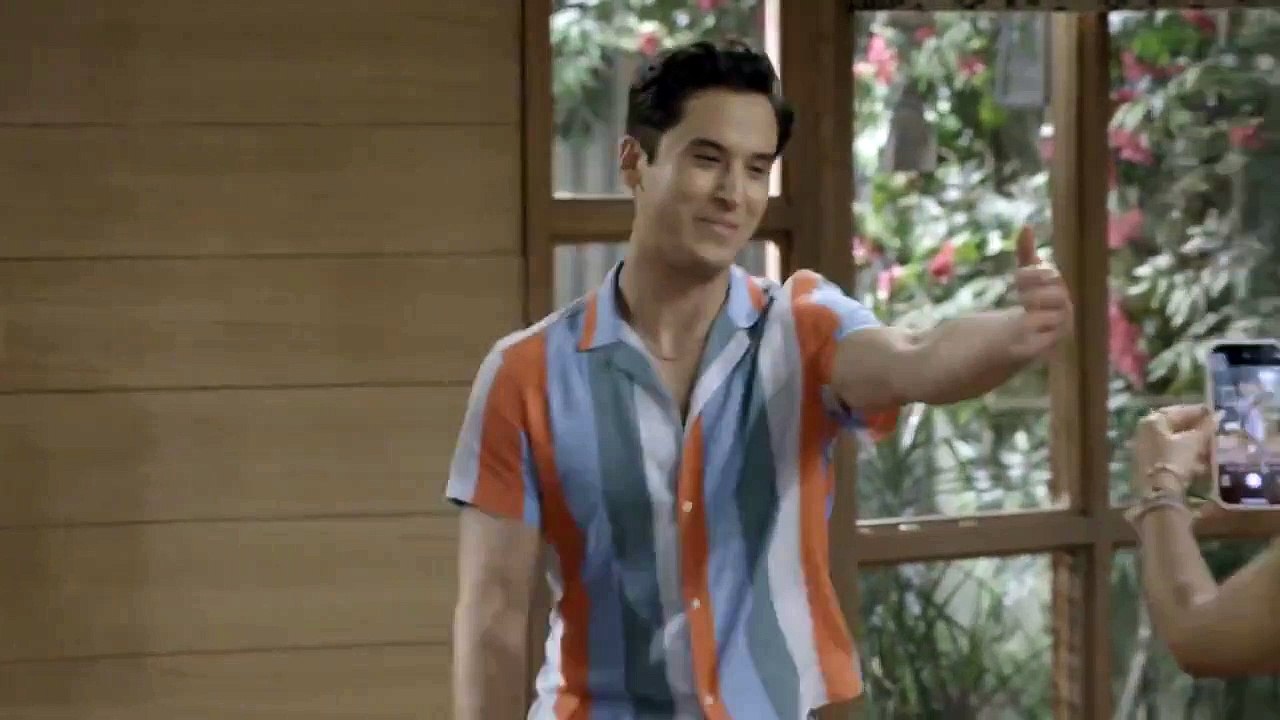 Pretty Smart - Se1 - Ep10 - I mean... just watch! HD Watch