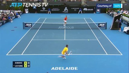 Télécharger la video: Djokovic wins on Australian return