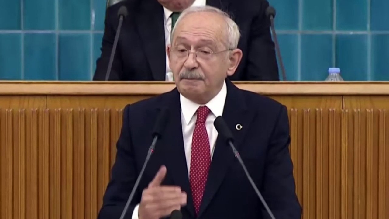 Kemal Kılıçdaroğlu, “Ülkücü hareketin önemli ismi olan Sinan Ateş’i sokak ortasında öldürdüler. Ailesiyle konuştum çözülmesi için bekliyoruz bize çok fazla bilgi geliyor ancak işlerini yapsın diye sesimizi şimdilik çıkarmıyoruz” dedi.