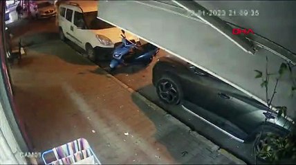 Cadde ortasında silahlı saldırı! 1 kişi ağır yaralı