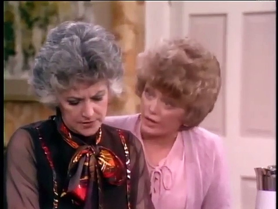 Maude - Se6 - Ep10 HD Watch