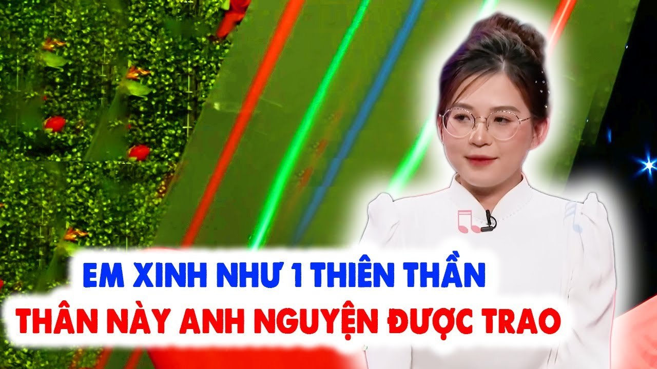 Cô gái Xinh như Thiên Thần khiến chàng Ca Sĩ Run như Cầy Sấy bị Từ Chối vẫn Một mực đòi Theo Đuổi
