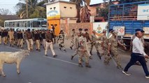 धर्मांतरण विवाद के चलते पुलिस ने निकाला फ्लैग मार्च, कई अधिकारी रहे मौके पर मौजूद