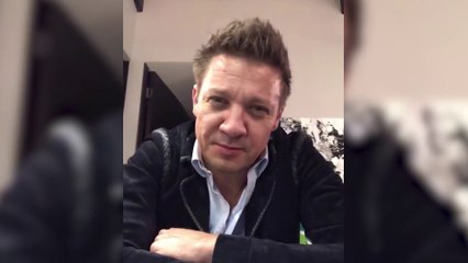 Jeremy Renner sigue en la UCI tras ser operado de un traumatismo torácico