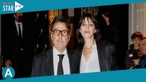 Charlotte Gainsbourg et Yvan Attal : leur fille Alice, ventre à l'air et bijoux de corps... Son chér