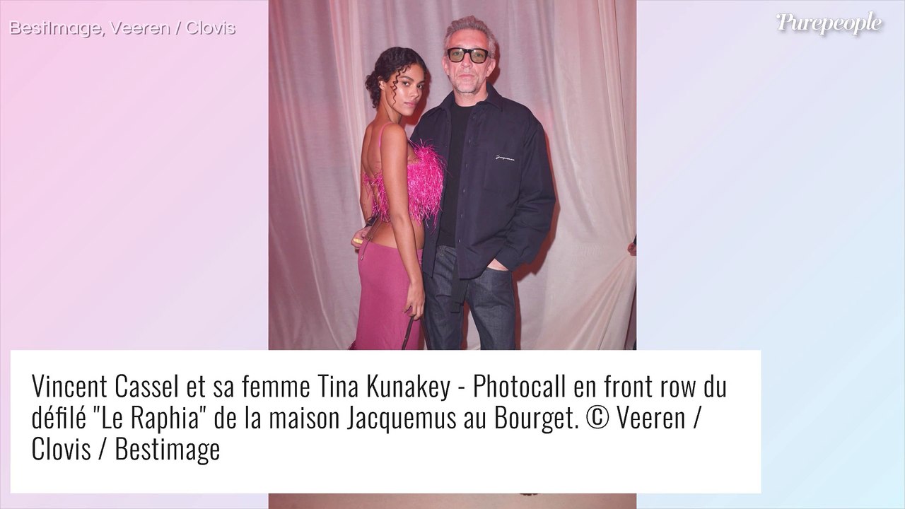Tina Kunakey les fesses à l'air dans un bikini string, Vincent Cassel sous le charme de sa "petite crevette"