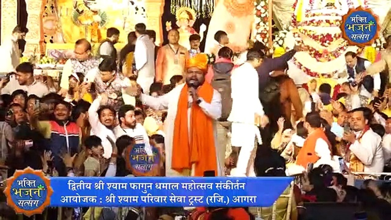 मैं_वारी_जाऊ_बाला_जी___जय_श्री_राम_बोलो____KanhaiyaMittal_ji____Agra_kirtan_202(360p)