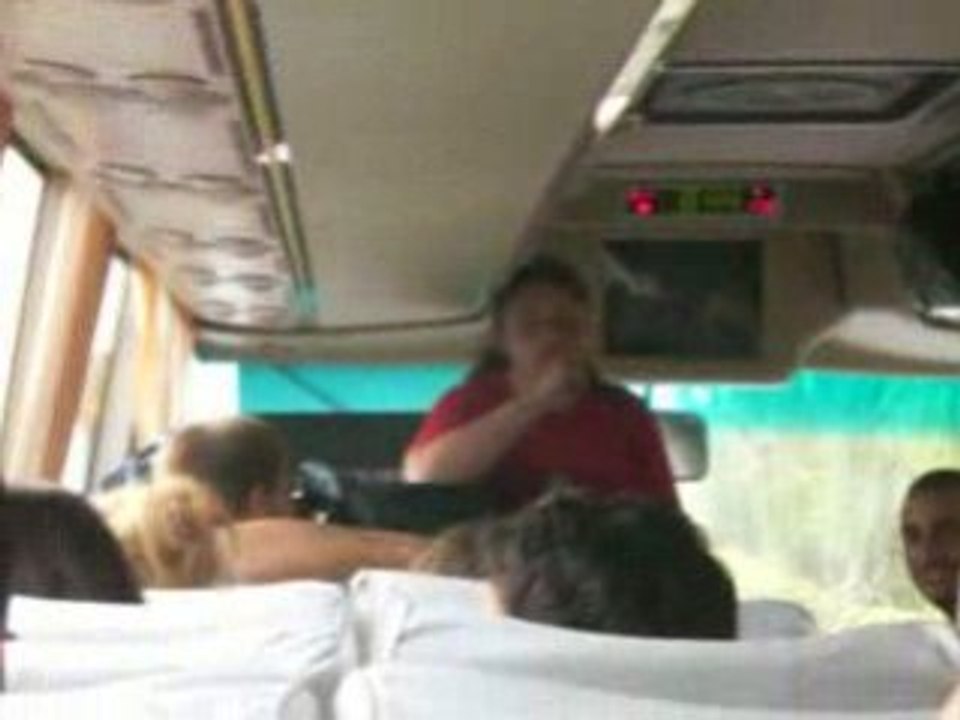 maurice en chine dans le bus part1