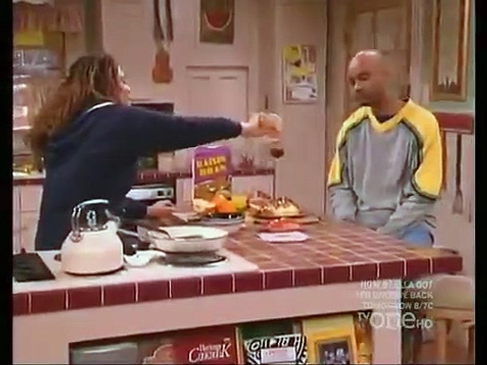 Living Single - Se3 - Ep19 - Shrink to Fit HD Watch