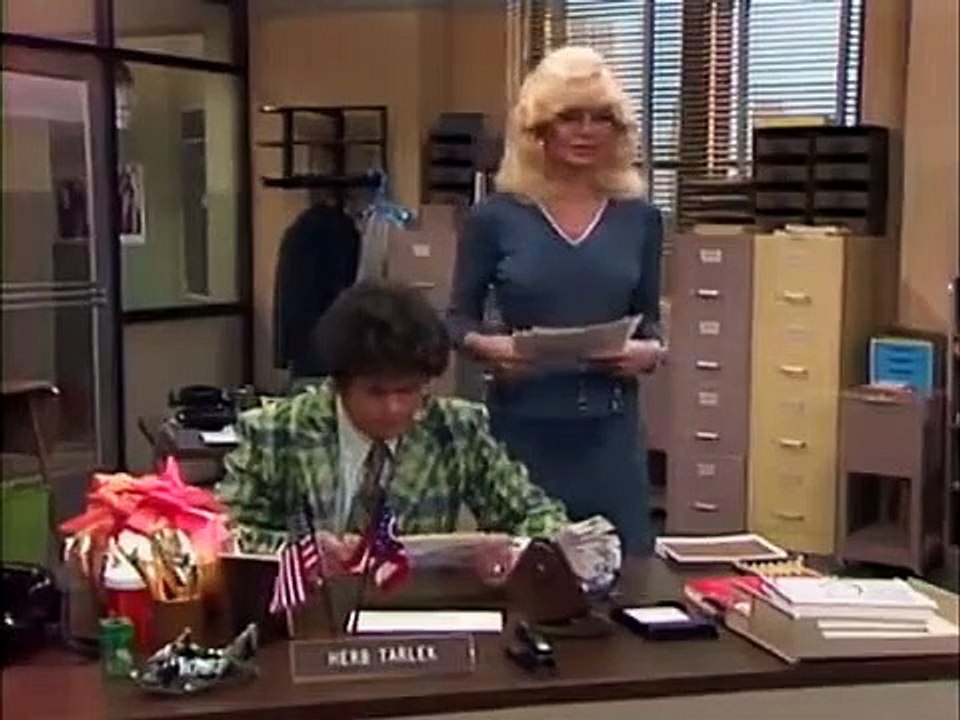 WKRP in Cincinnati - Se2 - Ep23 HD Watch