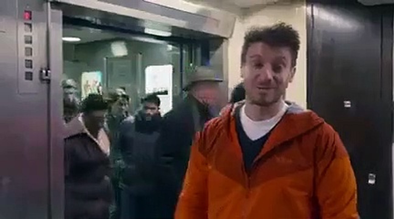 Inside the Tube - Going Underground - Se1 - Ep01 - The World's First HD Watch