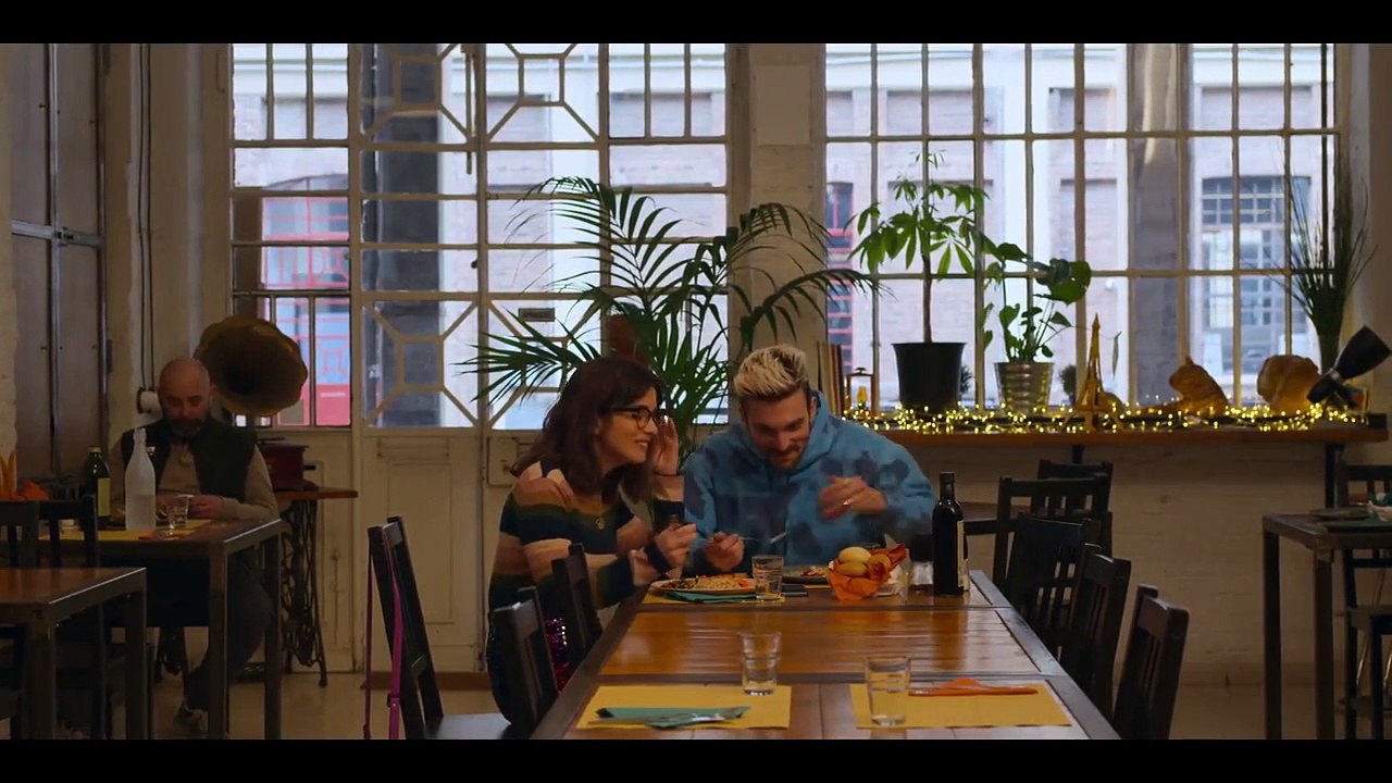 An Astrological Guide for Broken Hearts - Se1 - Ep01 - Ariete HD Watch