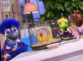 Under the Umbrella Tree S01 E002 - Hamster Hullabaloo