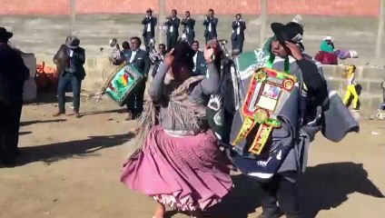 Peculiares costumbres en el cambio de autoridades en las provincias de La Paz