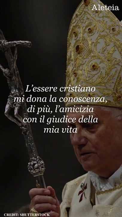 Benedetto XVI: «Attraverso con fiducia la porta oscura della morte»