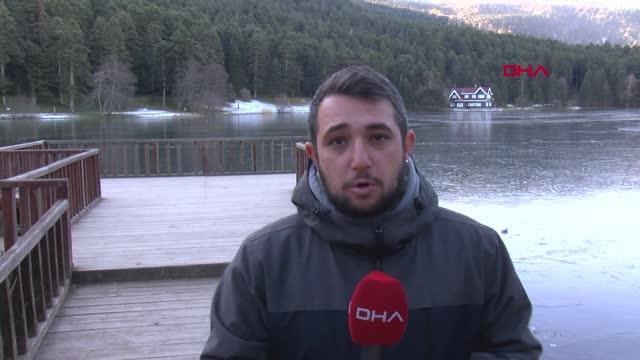 GÖLCÜK TABİAT PARKI'NDA GÖL BUZ TUTTU