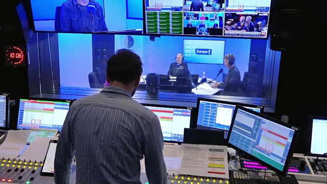 Noël, revente des cadeaux et réchauffement climatique : «La collection automne hiver de marronniers»