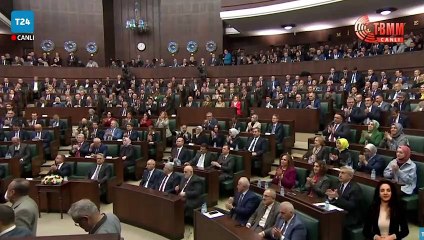 "Tayyip dede Kasımpaşa burada" diye bağıran çocuk için Cumhurbaşkanı Erdoğan: Yanlışlıkla çocuğu aşağıya atmayın ha!