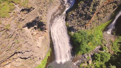 ARDÈCHE - La Cascade du RAY-PIC Site Volcanique Exceptionnel (Vue du ciel)