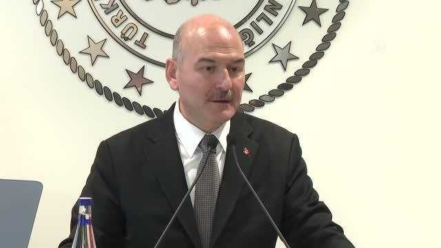 Soylu: (Belediyelerdeki terör soruşturmaları) Geçen sene söylemeseydik İstanbul Büyükşehir ve Mersin Belediyesi terör örgütünün çiftliği haline...