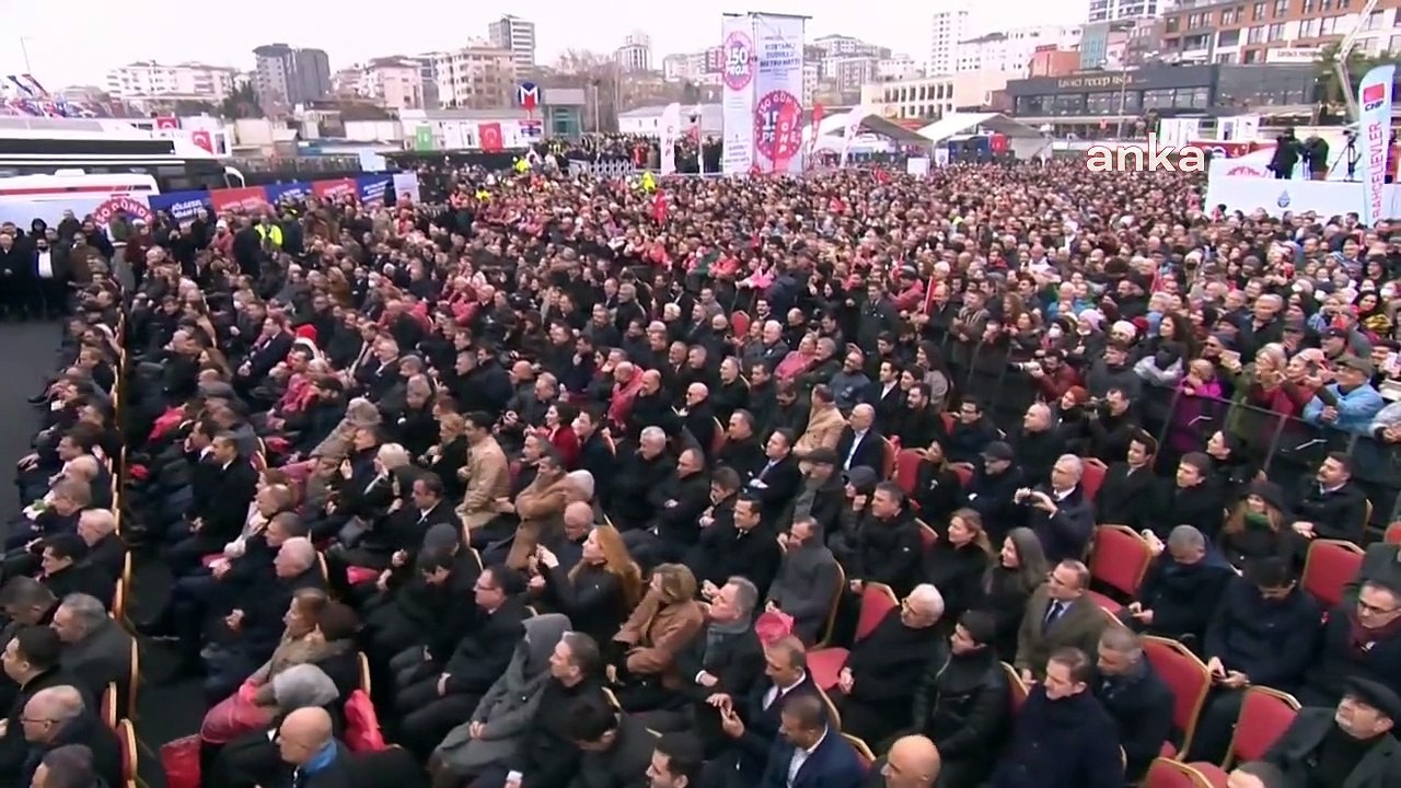 Akşener’den İmamoğlu’na: Söz olsun gümbürtüye gitmeyeceksin; seni verirsek bunlara Türkiye’nin geleceğini vermiş oluruz, geldikleri gibi gidecekler