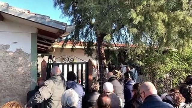 Palermo, l'arcivescovo Corrado Lorefice in visita alla missione di Biagio Conte