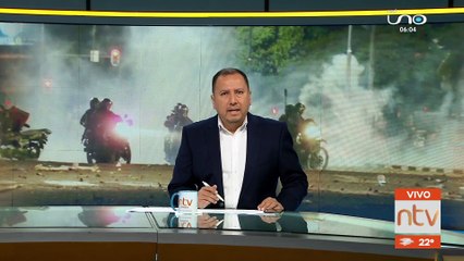 Séptima noche de enfrentamientos con incendio en clínica dental cercana al Comando Departamental de la Policía