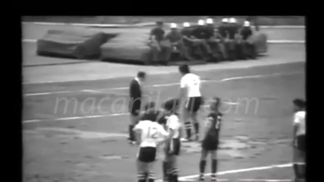 Beşiktaş 4-1 Gaziantepspor 05.09.1981 - 1981-1982 Turkish 1st League Matchday 1