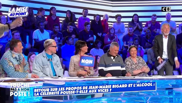 Matthieu Delormeau et Gilles Verdez pètent un câble l'un contre l'autre.