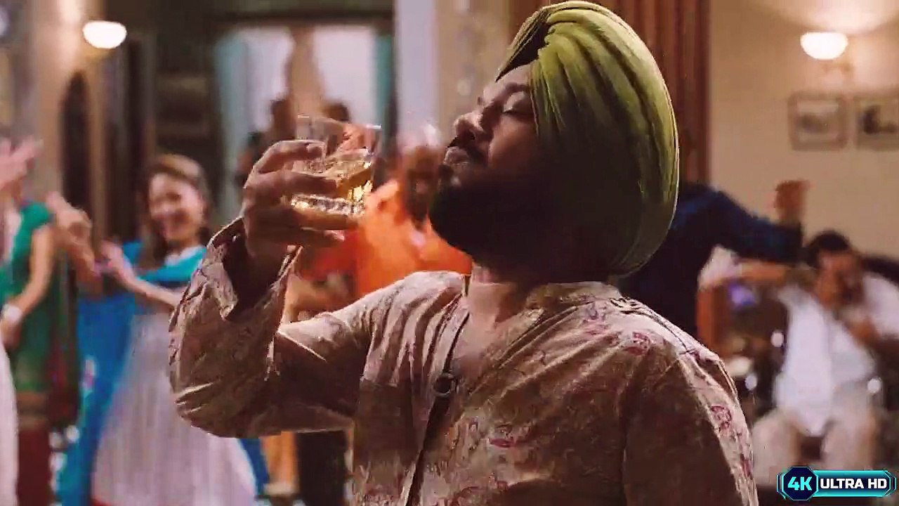 लड़की चली अक्षय कुमार को डरने पर उसे क्या पीटीए खिलाड़ी भैया ऐसे ही नही बोलते