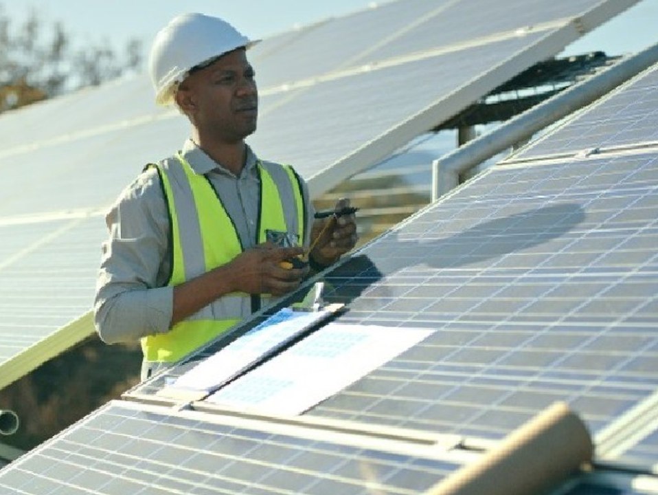 Interesse an photovoltaikanlagen? das ändert sich für hausbesitzer