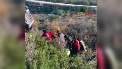 Kamyon ile otomobil çarpıştı: 2 ölü