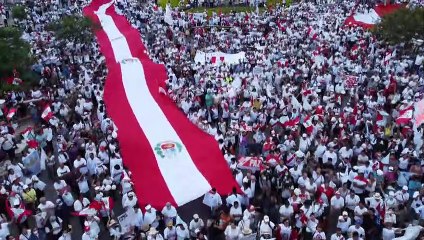 "Marcha por la Paz" pide el fin de las protestas contra nuevo gobierno de Perú